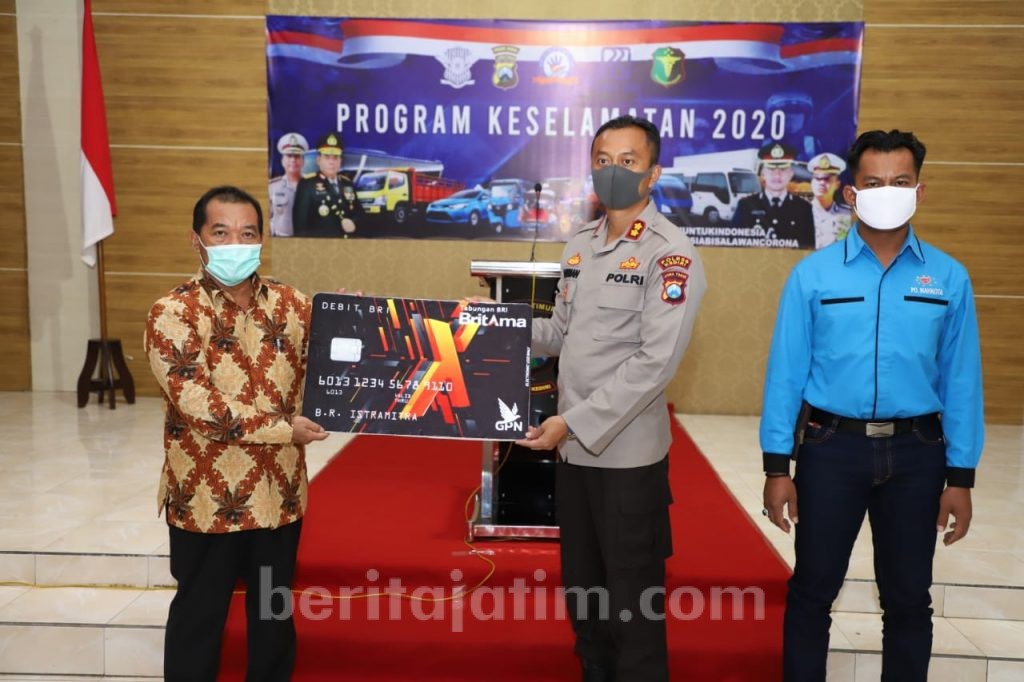 Polres Kediri Berikan Insentif Rp 600 Ribu Per Bulan Untuk Sopir