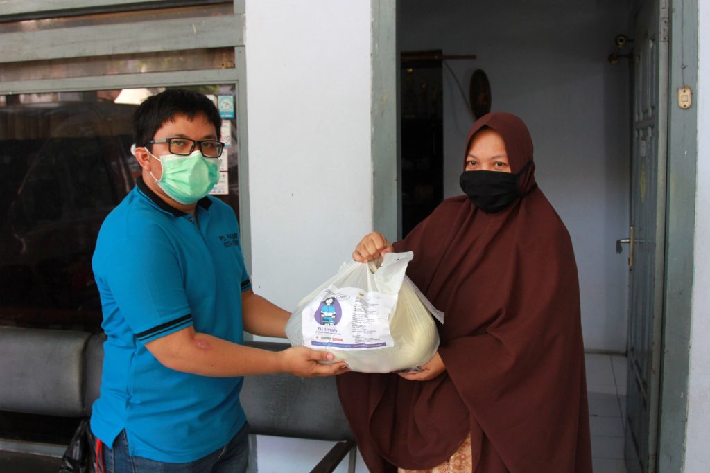 Bi Imah Bantu Warga Kota Kediri Belanja di Tengah Pandemi Covid-19