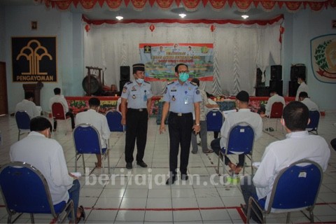 Kemenkumham Jatim Dukung Pelaksanaan UAS Kejar Paket bagi Warga Binaan