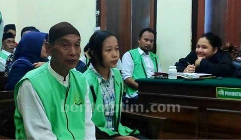 Buang Orok Cucu Karena Malu, Muchlis Dihukum 3,5 Tahun