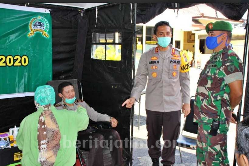 Polres Jember Pasok 150 Kantong Darah ke PMI, Kodim Gelar Donor Darah 4 Hari