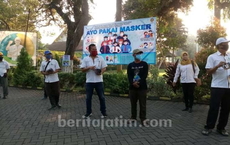 Iuran SP-Bun Pabrik Gula Semboro untuk Masker