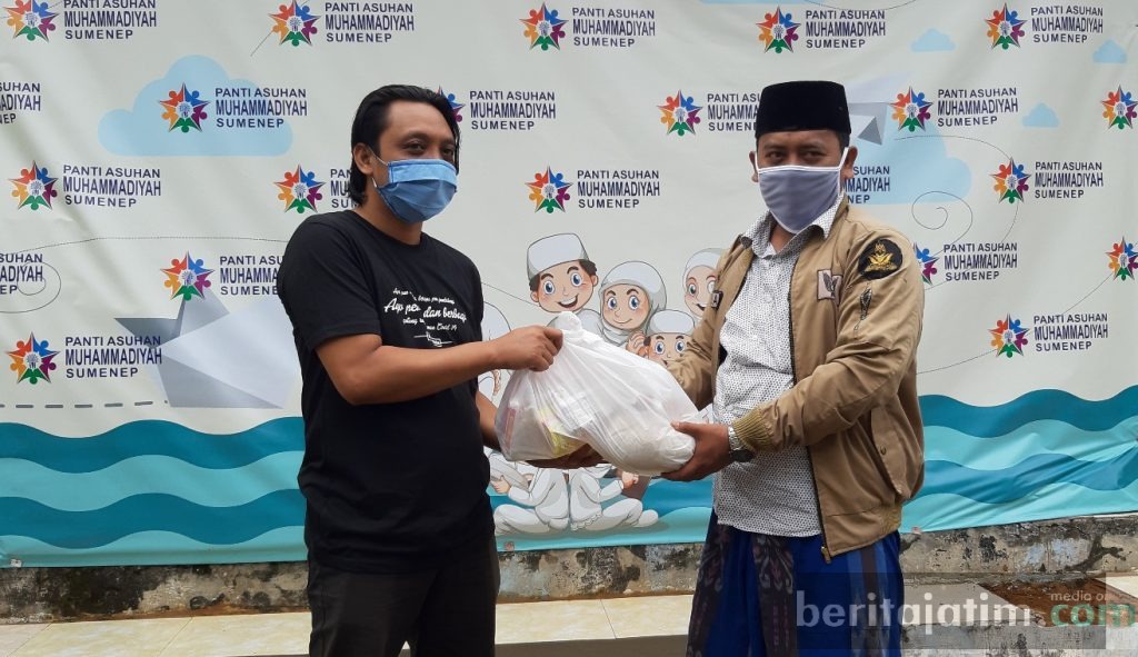 PWI Sumenep Distribusikan Paket Sembako Melalui Lazisnu dan Muhammadiyah