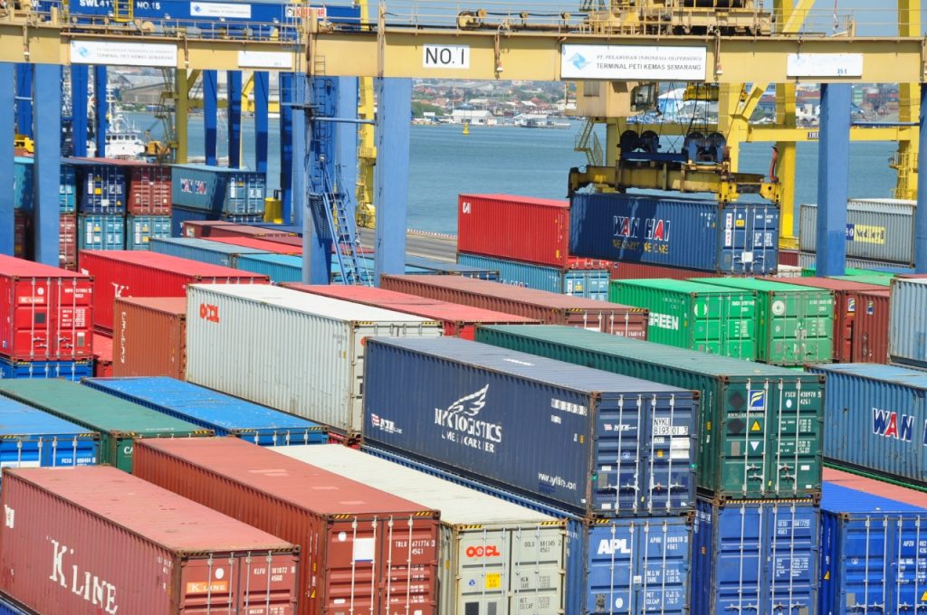 Di Tengah Pandemi Covid-19 Pelindo III Catat Pertumbuhan Arus Kapal dan Petikemas
