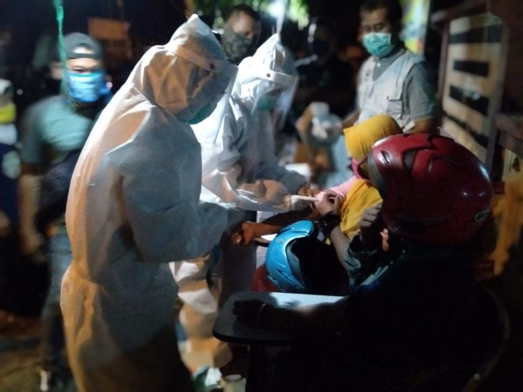 Pedagang di Dua Pasar Tradisional Bojonegoro Jalani Rapid Test