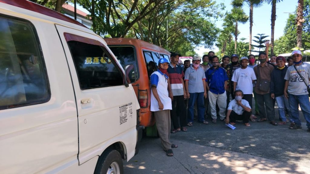 Luruk Kantor Bupati Malang, 1.280 Sopir Belum Teriman Bantuan Korlantas Polri