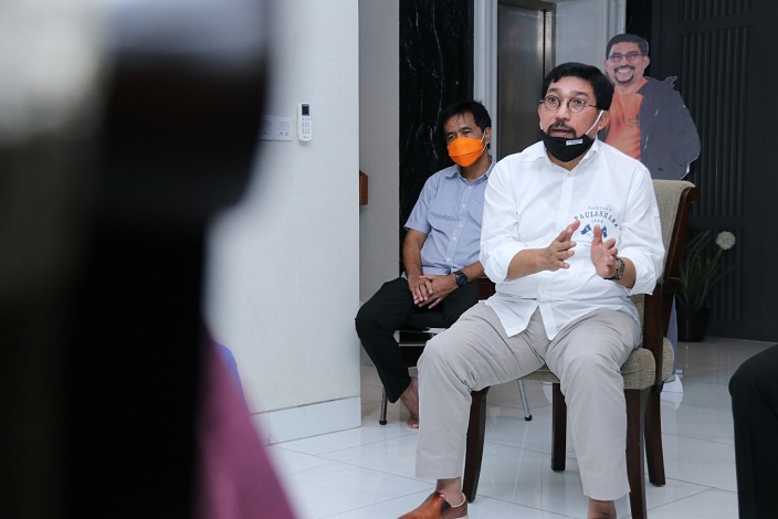 Cak Machfud Berdayakan UMKM untuk Penuhi Kebutuhan Masker Warga