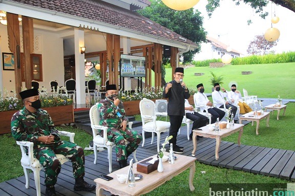 Banyuwangi Libatkan Pemuka Agama Atasi Covid 19