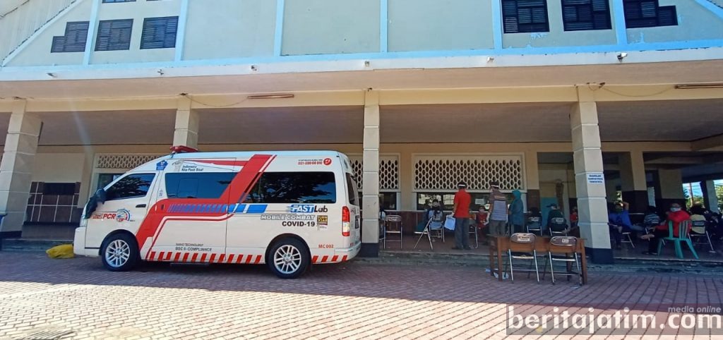 Sempat Viral, Akhirnya Mobil PCR Beroperasi di Surabaya
