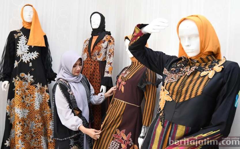 Desainer Lia Afif Masih Terima Pesanan Busana Muslim