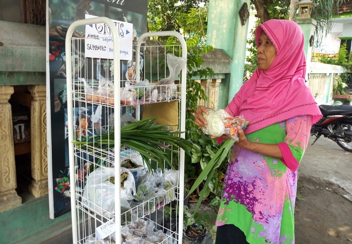 Ambil Seperlunya, Sumbang Semampunya