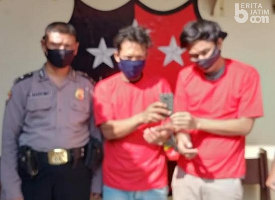 Jambret HP Wanita Cantik, Pelaku Gugup lalu Jatuh dari Motor