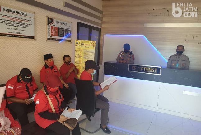 DPC PDI Perjuangan Sidoarjo Laporkan Pembakaran Bendera ke Polisi