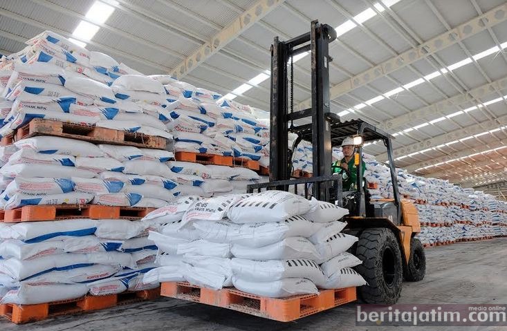 Stok Pupuk Nasional Diperkirakan Cukup untuk Empat Minggu