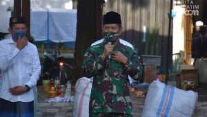 Pangdam V/Brawijaya Sebar 5 Ribu Masker untuk Santri Bangkalan
