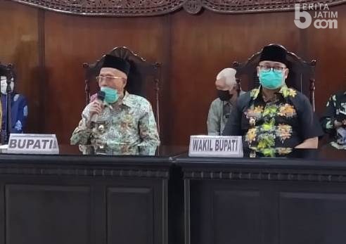Soal Covid, Bupati Bondowoso Sebut Pernyataan Sekda Indisipliner