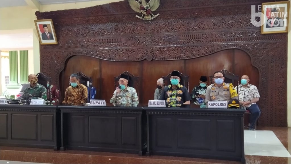 Ketua DPRD Bondowoso Minta Sekda Minta Maaf