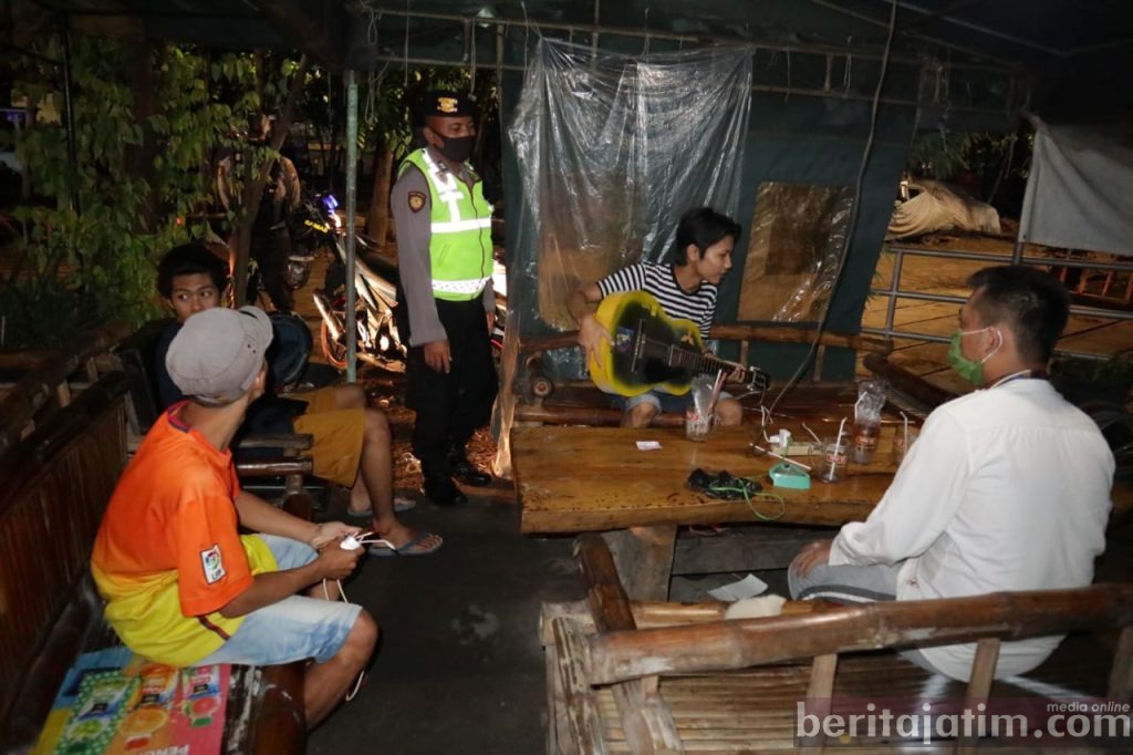 6 Pemuda dan Pelajar SMP Mabuk Miras Oplosan di Tengah Pandemi Covid-19