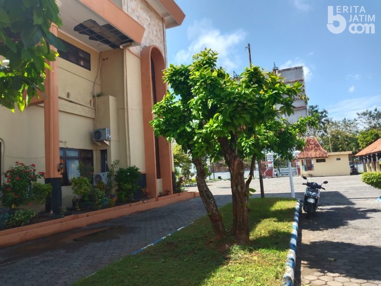 Dana Cair 100 Persen, Kontraktor Pemeliharaan Gedung DPRD Sampang Sisakan PR