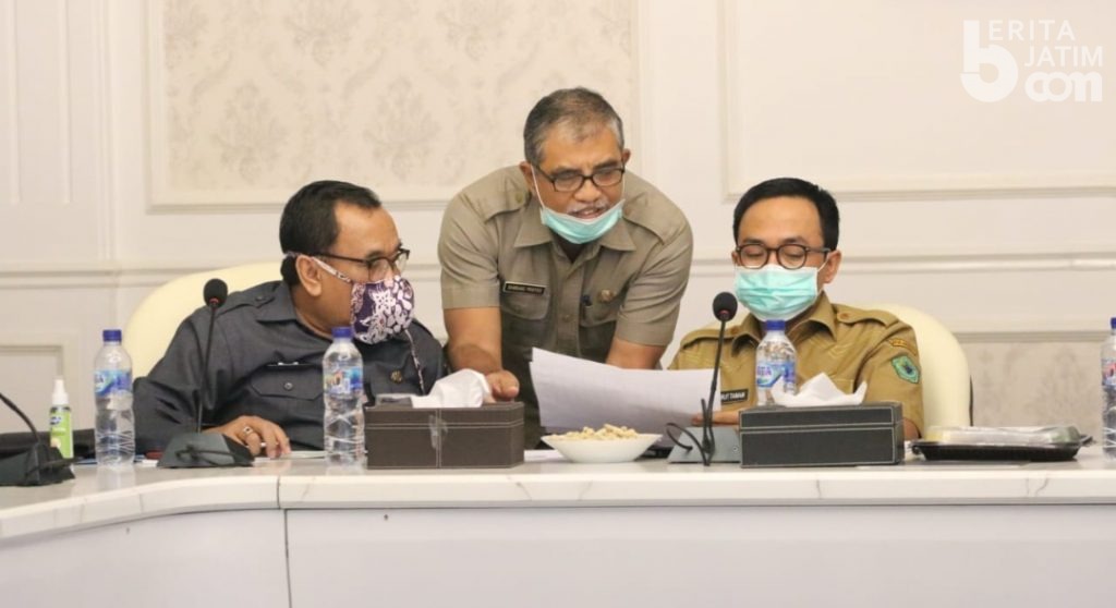 Ikhtiar Pikirkan Nasib Petani di Musim Tanam Tembakau