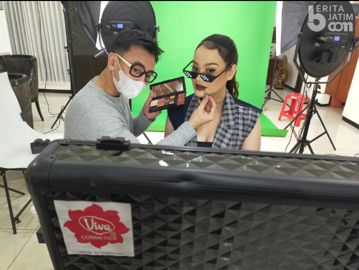 Viva Cosmetics Gelar Virtual Beauty & Fashion Mensiati Pandemi