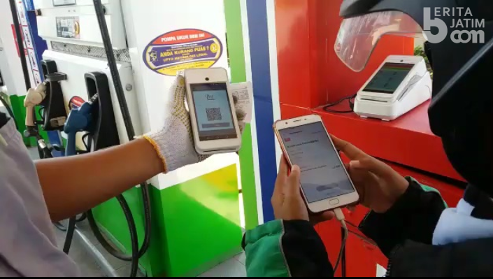 Terapkan Protokol Pencegahan Penularan COVID-19, Pertamina Ujicoba Transaksi Non-Tunai di Surabaya