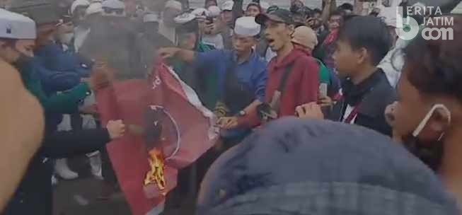 PDIP: Pembakar Bendera PDI Perjuangan Kami Proses Hukum