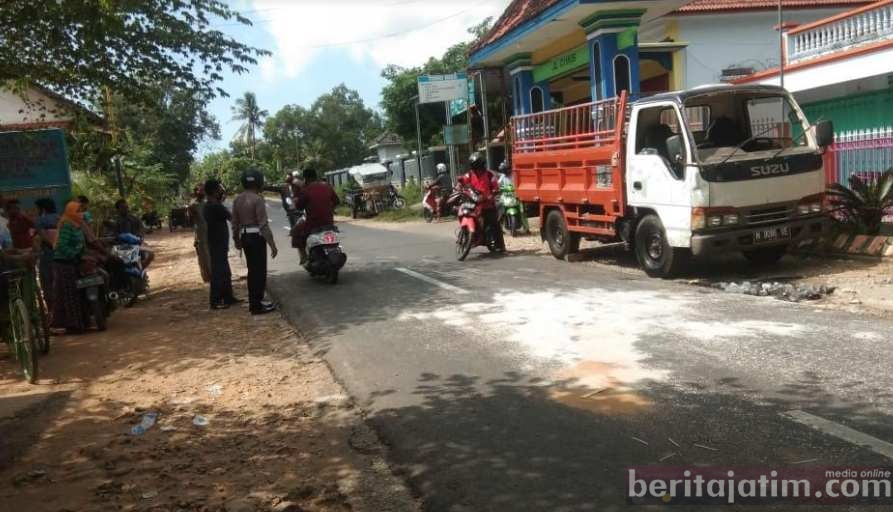 Truk Terguling Angkut 15 Penumpang Akan Hadiri Undangan