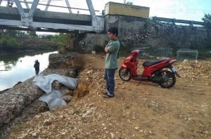Proyek Bronjong Sungai Banyuates Dihentikan Paksa