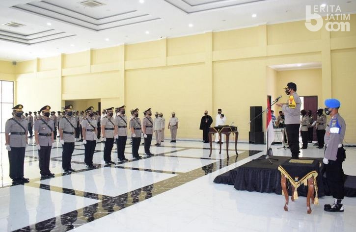 Kapolresta Sidoarjo Lantik 5 Kapolsek Baru