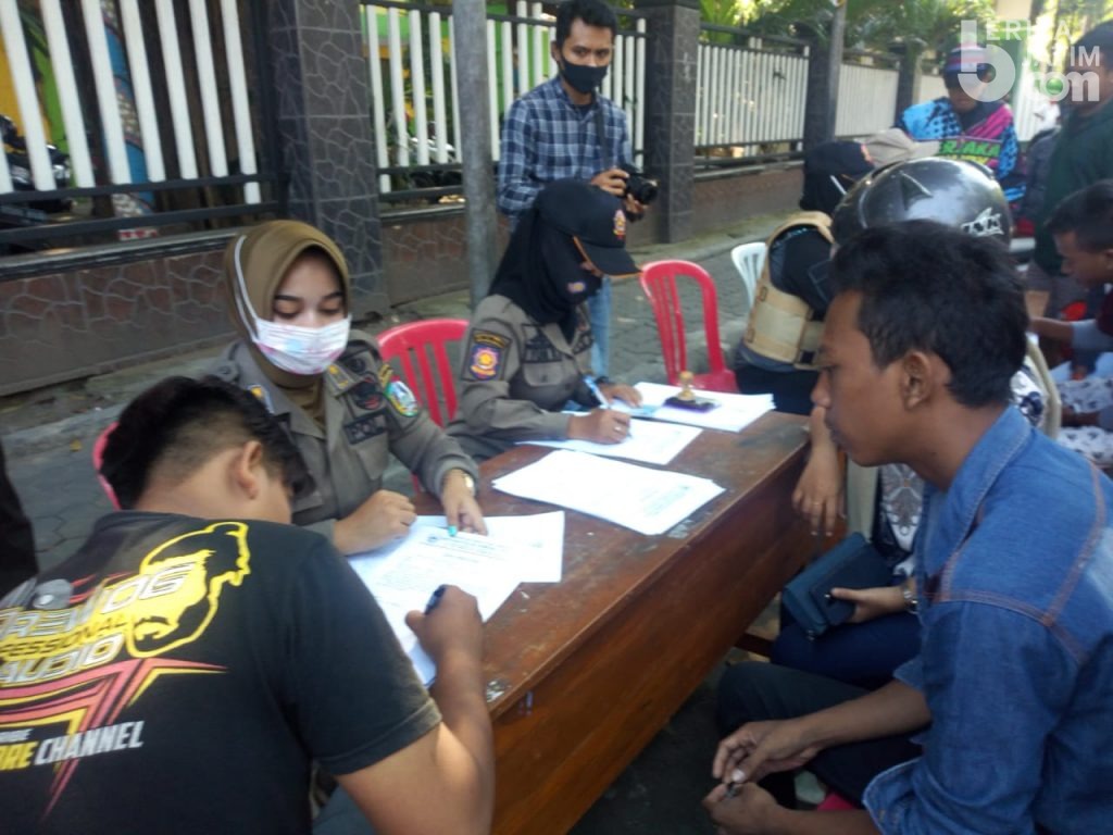 Razia Masker di Jombang, Ratusan Orang Terjaring