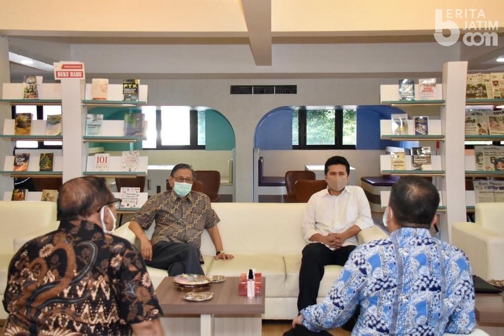 Wagub Emil: Satu Kampung, Satu Mahasiswa Cegah Penyebaran Covid-19