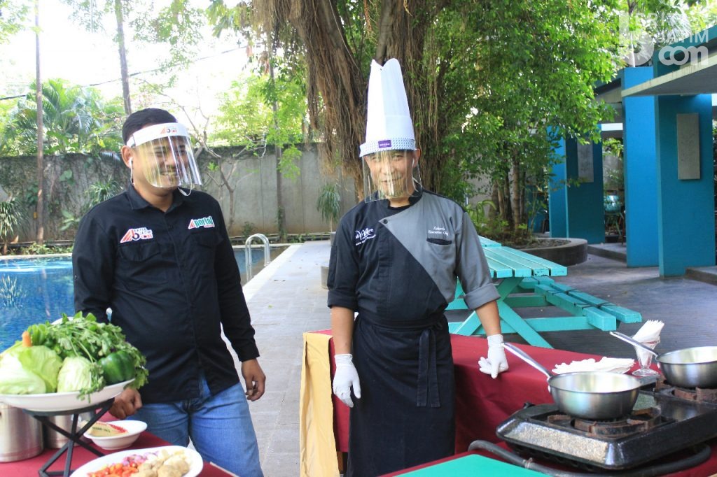 Intip Keseruan Belajar Memasak Daring