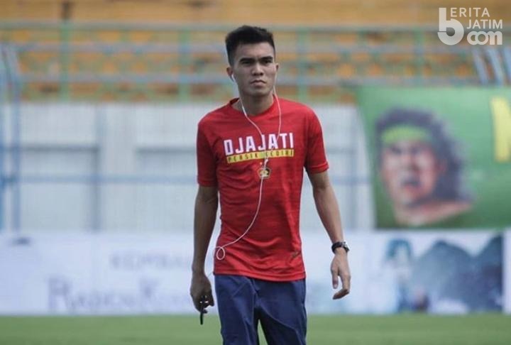 Paulo Sitanggang Hengkang dari Persik?