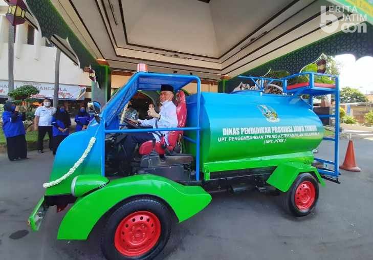 Dinas Pendidikan Jatim Luncurkan Kendaraan Anti Covid