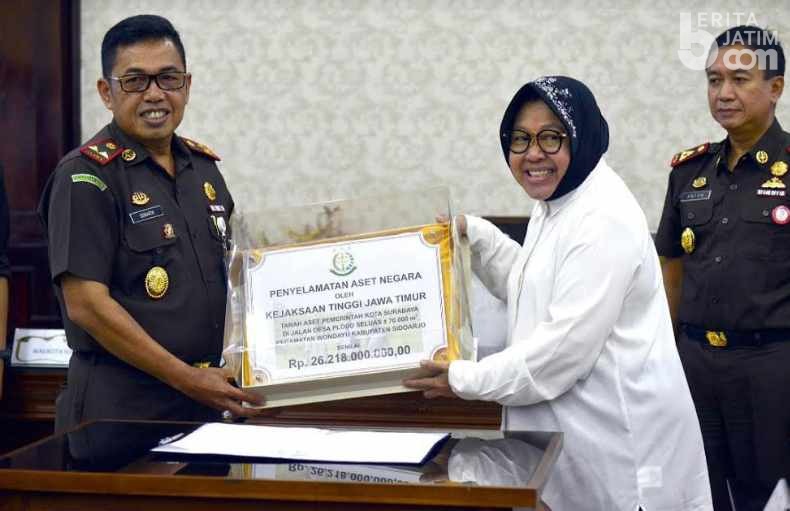DPRD Surabaya Puji Aksi Risma