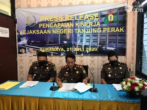 Kejari Tanjung Perak Selamatkan Uang Negara Rp 387 Juta