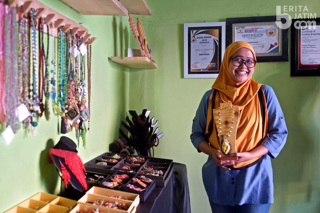 ‘The Power of Kepepet’ Jadi Kekuatan Warga Kota Kediri Ini untuk Bertahan Bisnis Kerajinan