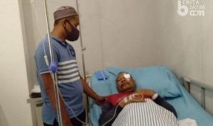 Suami Istri Digeruduk dan Dianiaya Banyak Orang, Pemicunya Sepele