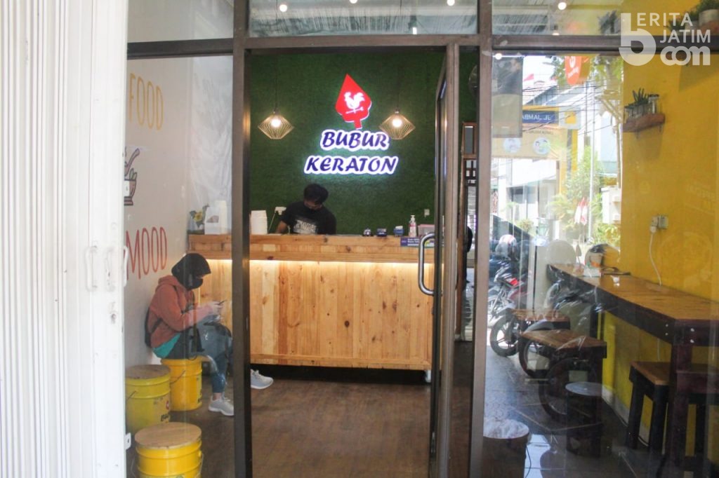 Bubur Keraton Sajikan Bubur Ayam Sehat Tanpa MSG