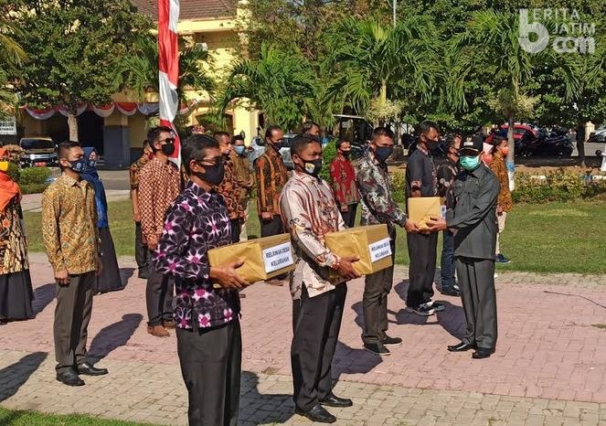 Ponorogo Terjunkan Ribuan Relawan untuk Bagikan Sejuta Masker