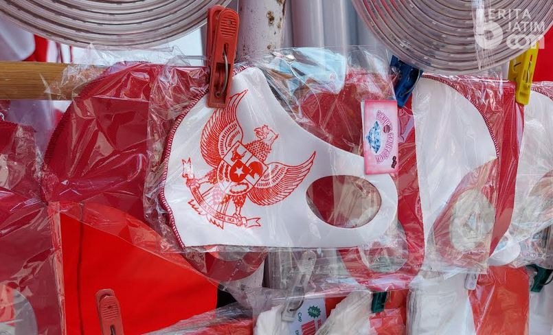 Penjual Bendera Merah Putih Tak Kena Dampak Pandemi, Dagangan Tetap Laris