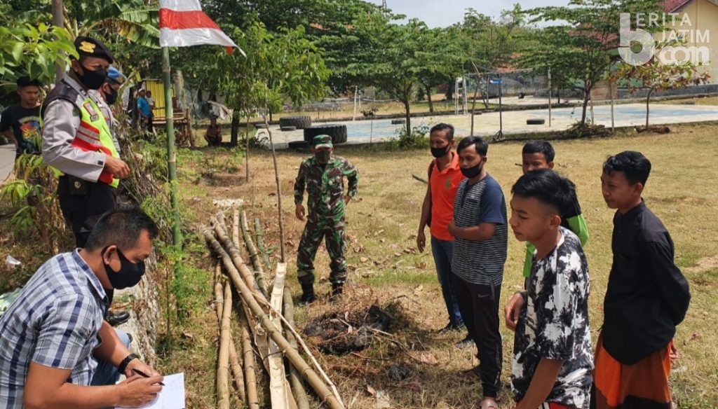 Tiang Umbul-umbul Nyangkut Kabel Listrik, Pelajar di Tuban Meninggal