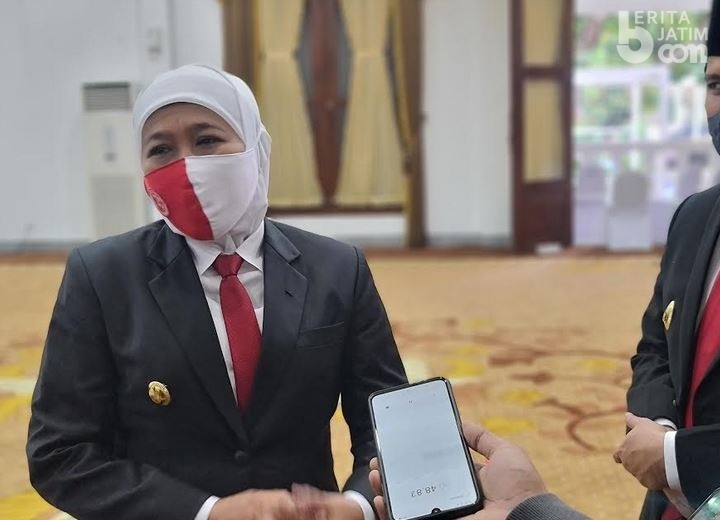 Mulai Besok, Khofifah Gratiskan Sembako untuk 75 Pembeli Pertama Lumbung Pangan Jatim Selama 17 Hari