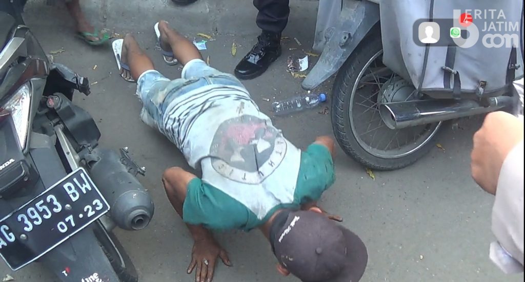 Tak Pakai Masker, Pedagang Pasar Dihukum Push Up dan Melafal Pancasila