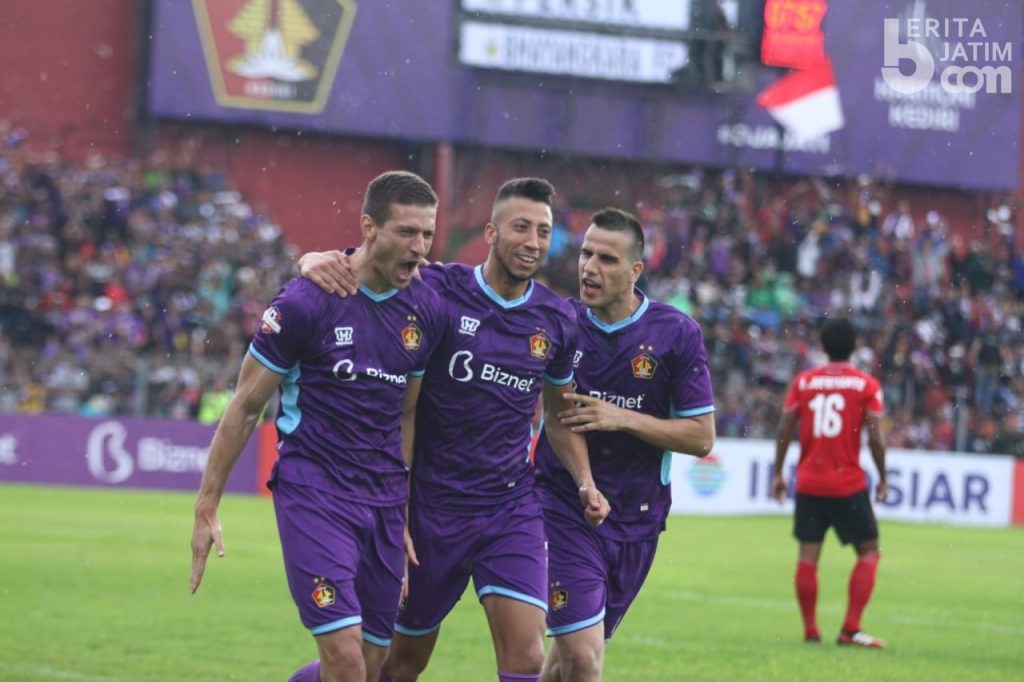 Resmi! Persik Kediri Lepas Dua Pemain Asing
