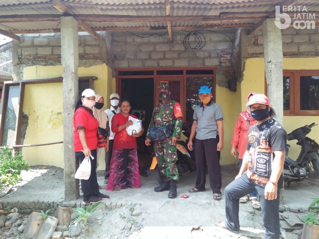 GRJT Bagi Sembako dan Masker kepada Warga Terdampak Covid-19 Kediri