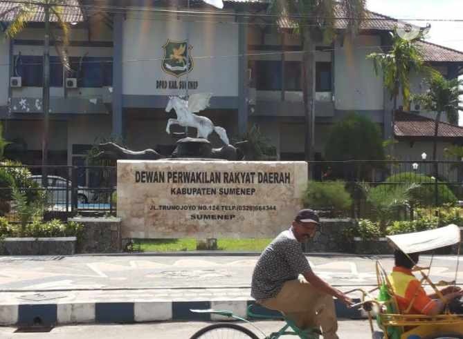 Anggota Banggar DPRD Sumenep Bahas KUA PPAS di Hotel Berbintang Batu