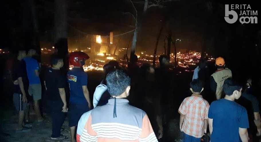 Kandang Ayam di Semanding Tuban Ludes Terbakar