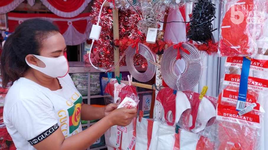 Penjualan Masker Merah Putih Bergambar Garuda Laris